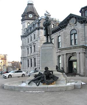 Fontaine de John Young, de Louis-Philippe Hébert, située dans le port de Montréal.